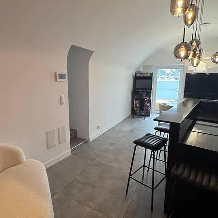 Le Loft Mentonnais 아파트 멍똥