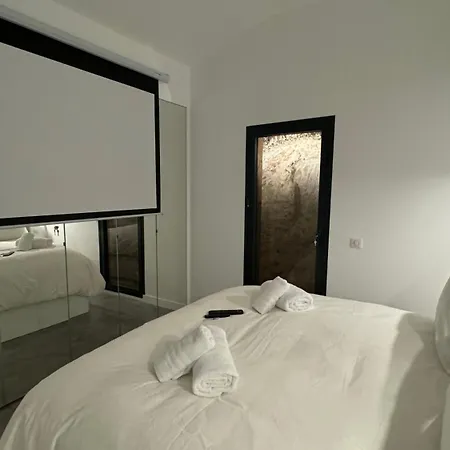 Le Loft Mentonnais Apartament