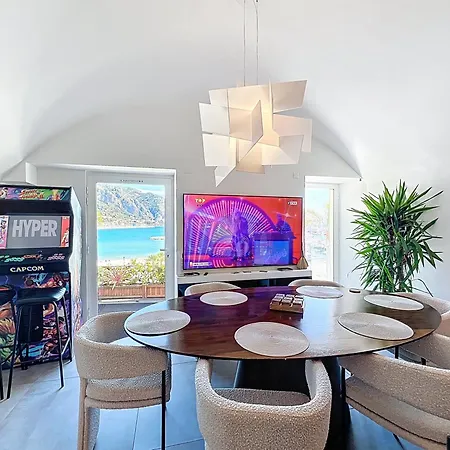 Le Loft Mentonnais شقة
