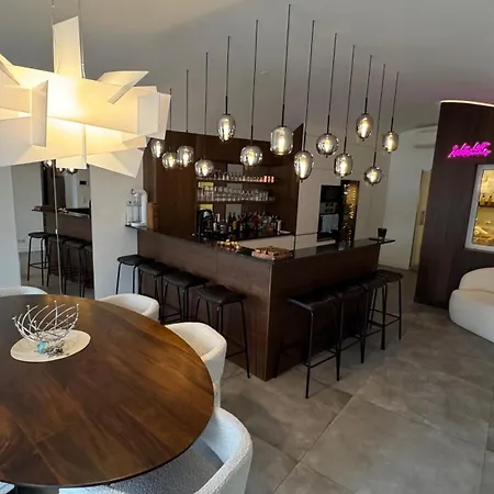 Le Loft Mentonnais Apartamento