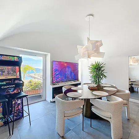 Lejlighed Le Loft Mentonnais *